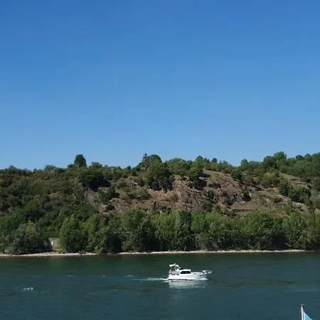 Grosse Mit Rheinblick Apartmán *