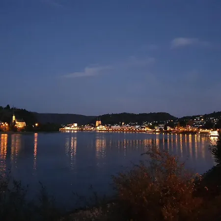 Apartment Grosse Mit Rheinblick *