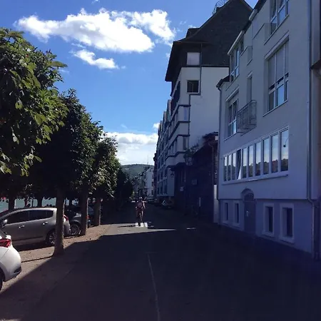 Grosse Mit Rheinblick * Boppard